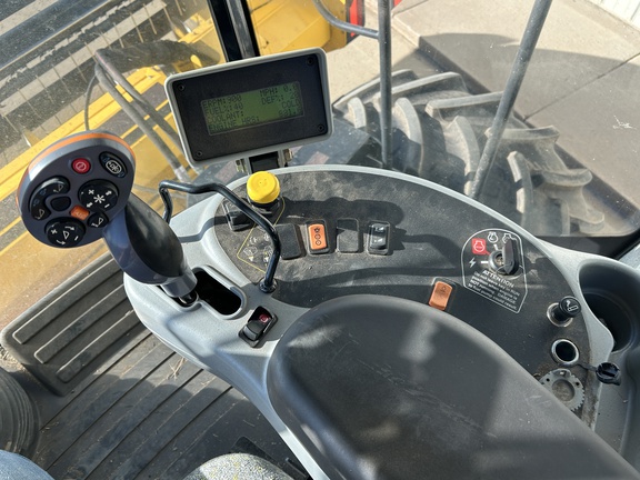 2019 New Holland Speedrower 160 Windrower