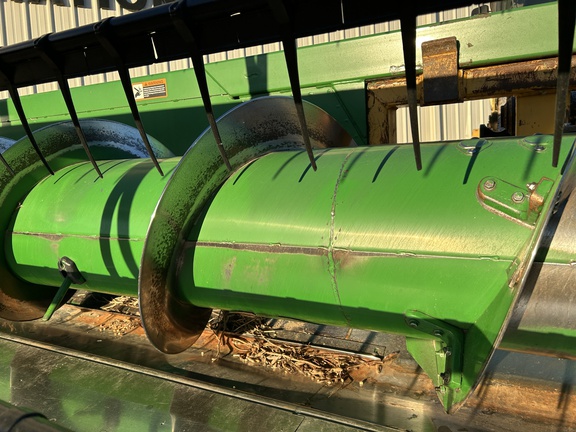 2010 John Deere 630F Header Combine