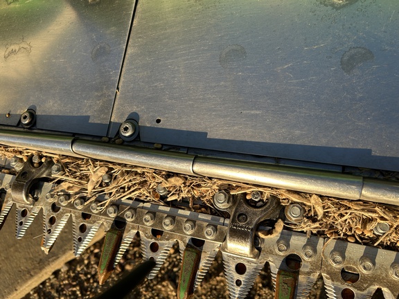 2010 John Deere 630F Header Combine