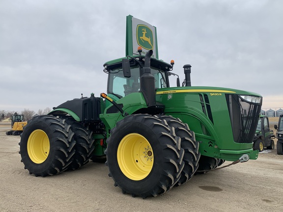 2020 John Deere 9420R Tractor 4WD