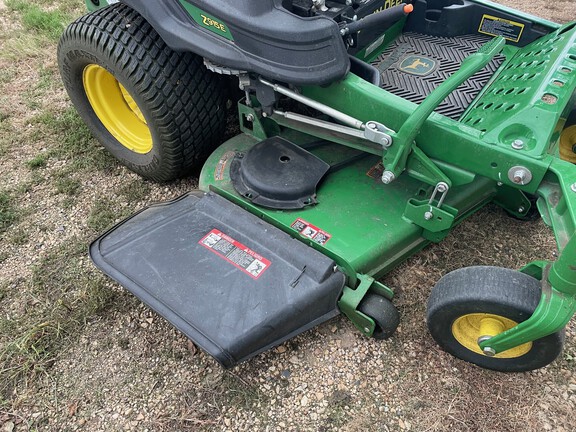 2018 John Deere Z915E Mower/Zero Turn