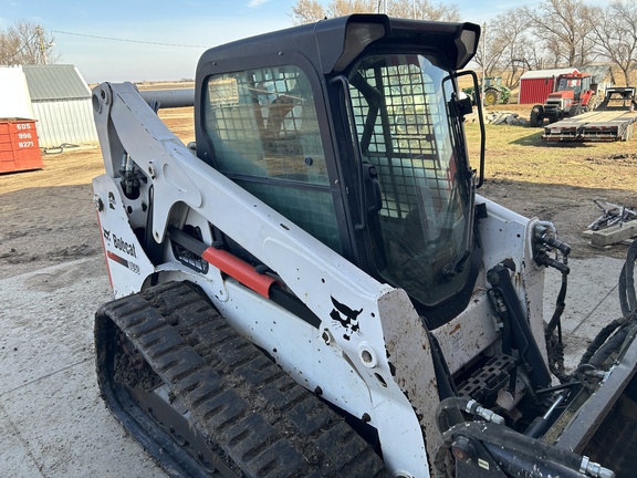 2016 Bobcat T650 Compact Track Loader