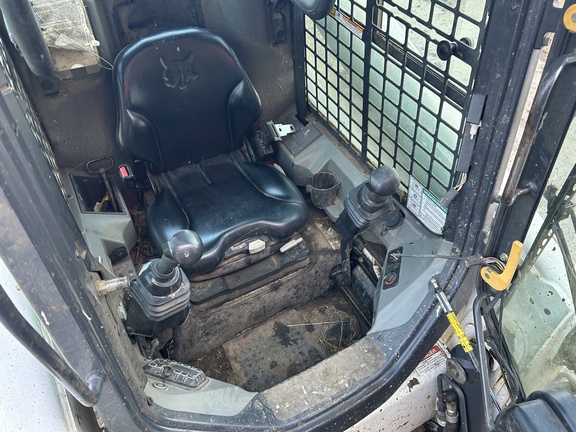 2016 Bobcat T650 Compact Track Loader