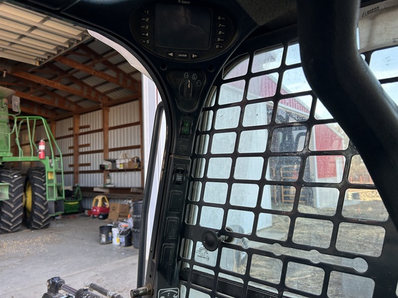 2016 Bobcat T650 Compact Track Loader