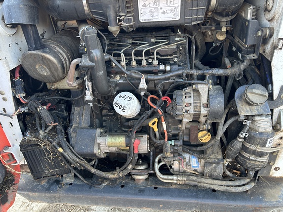 2016 Bobcat T650 Compact Track Loader