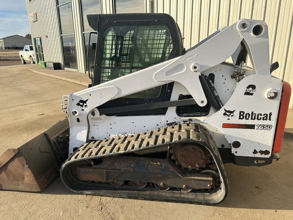 2016 Bobcat T650 Compact Track Loader