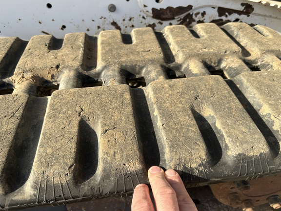 2016 Bobcat T650 Compact Track Loader