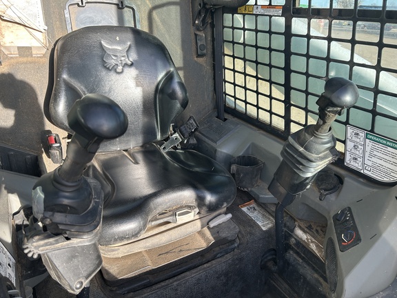 2016 Bobcat T650 Compact Track Loader