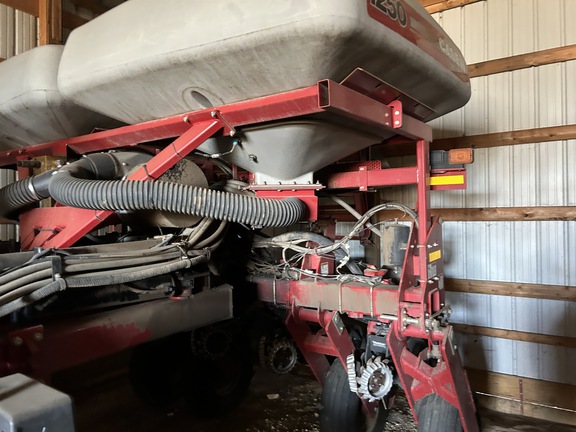 2010 Case IH 1250 Planter