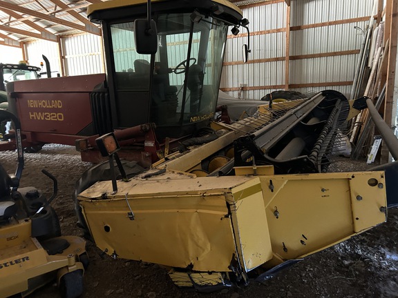 2001 New Holland HW320 Windrower