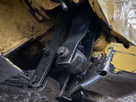 2001 New Holland HW320 Windrower