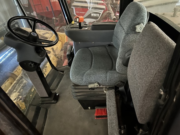 2001 New Holland HW320 Windrower