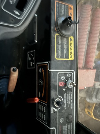 2001 New Holland HW320 Windrower