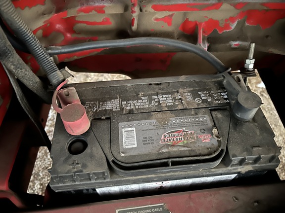 2001 New Holland HW320 Windrower