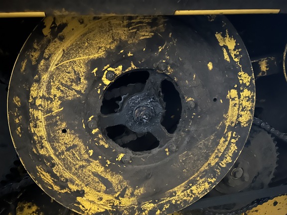 2001 New Holland HW320 Windrower