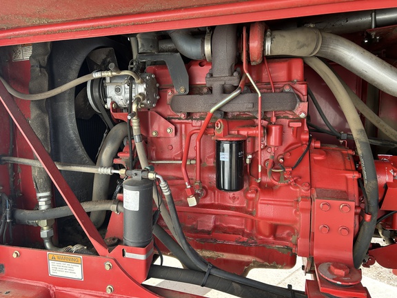 2001 New Holland HW320 Windrower