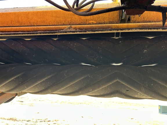 2001 New Holland HW320 Windrower