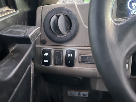 2023 John Deere XUV 835R ATV