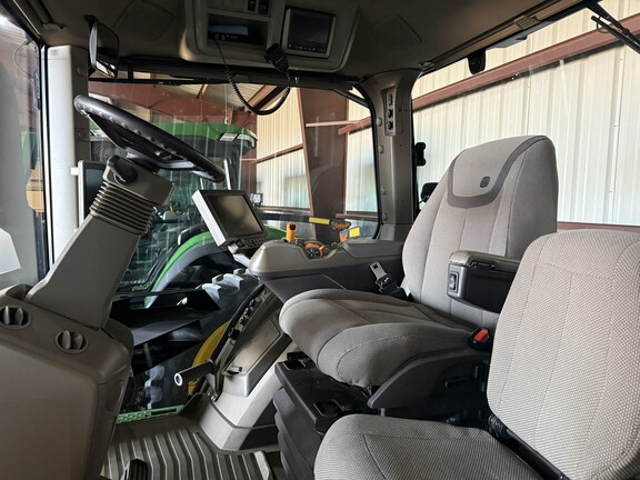 2021 John Deere 8R 340 Tractor