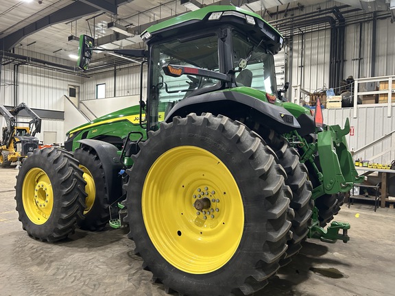2021 John Deere 8R 340 Tractor