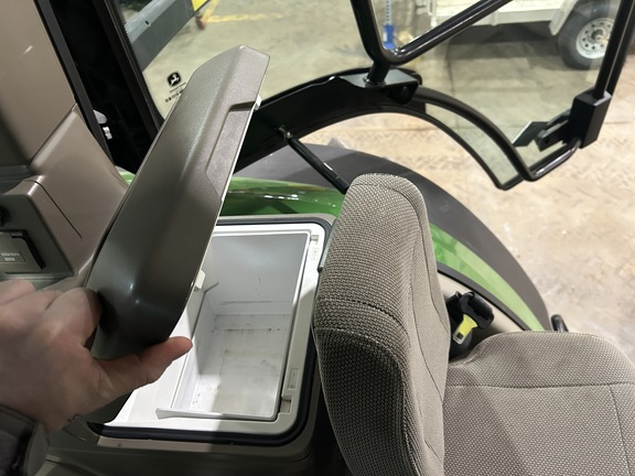 2021 John Deere 8R 340 Tractor