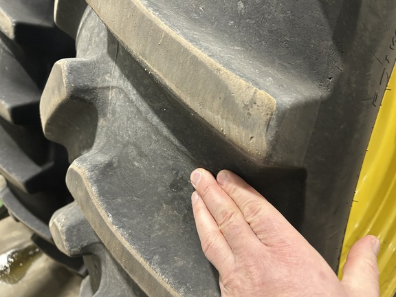 2021 John Deere 8R 340 Tractor