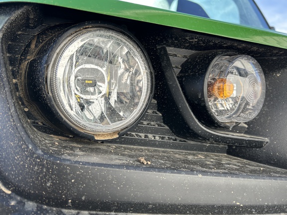 2024 John Deere XUV 835R ATV