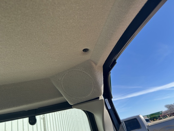 2024 John Deere XUV 835R ATV