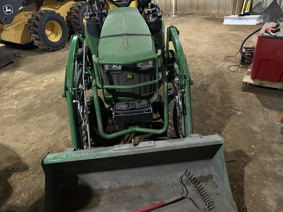 2019 John Deere 2025R Tractor Compact