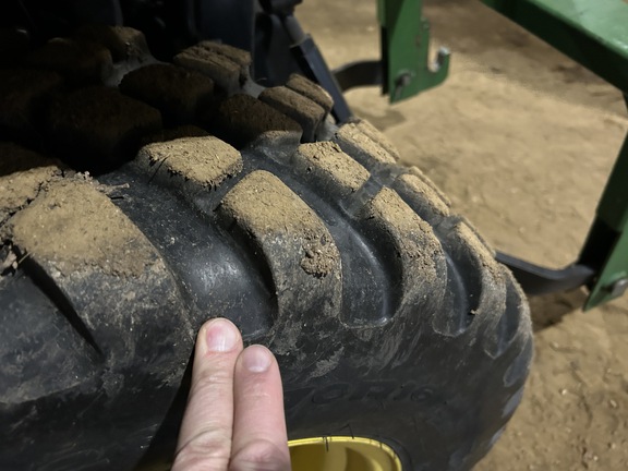 2019 John Deere 2025R Tractor Compact