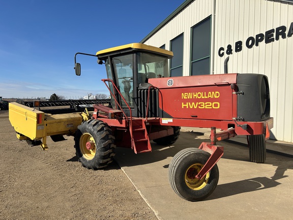 2001 New Holland HW320 Windrower