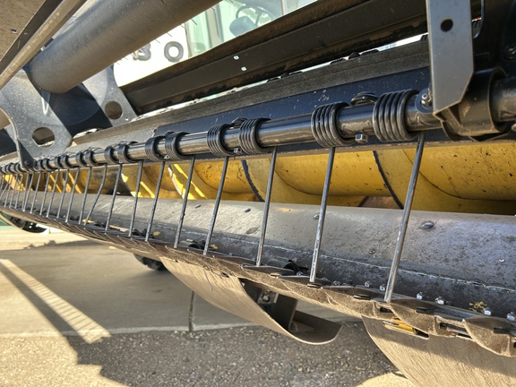 2001 New Holland HW320 Windrower