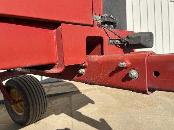 2001 New Holland HW320 Windrower