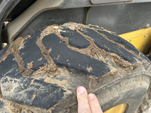 2013 New Holland L230 Skid Steer Loader