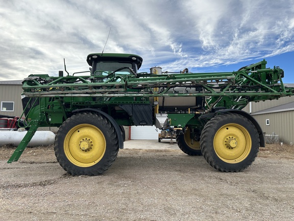 2018 John Deere R4038 Sprayer/High Clearance