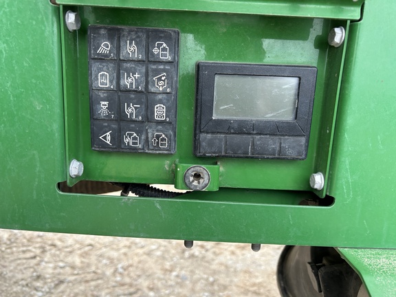 2018 John Deere R4038 Sprayer/High Clearance