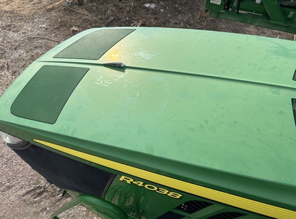 2018 John Deere R4038 Sprayer/High Clearance