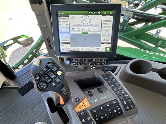 2018 John Deere R4038 Sprayer/High Clearance