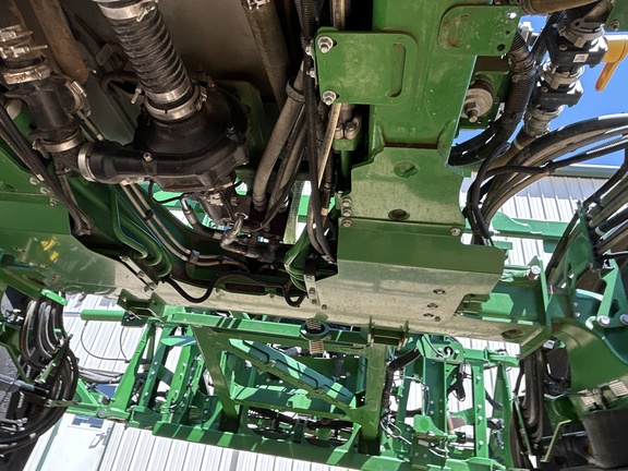 2018 John Deere R4038 Sprayer/High Clearance