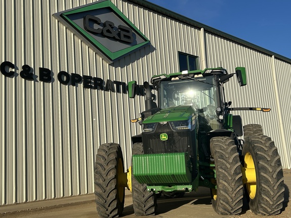 2021 John Deere 8R 370 Tractor
