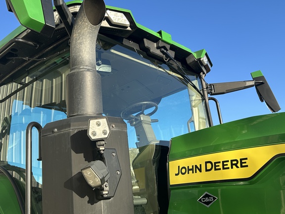 2021 John Deere 8R 370 Tractor