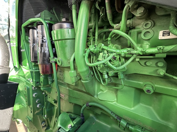 2021 John Deere 8R 370 Tractor