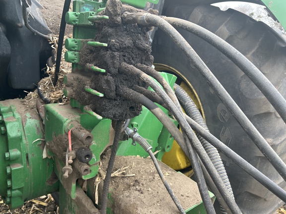 2017 John Deere 9570R Tractor 4WD