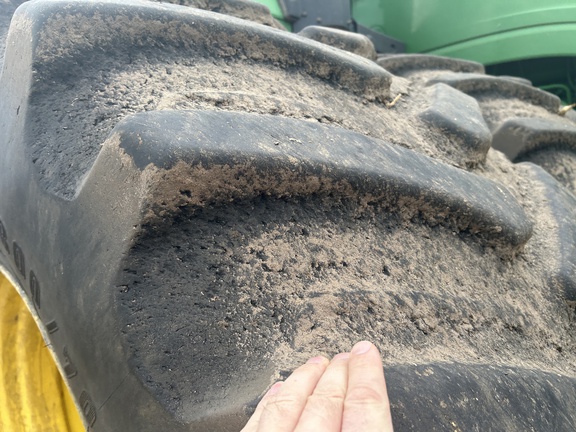 2017 John Deere 9570R Tractor 4WD