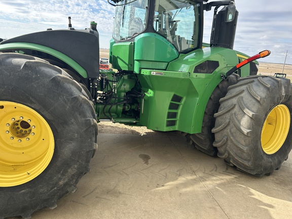 2017 John Deere 9570R Tractor 4WD