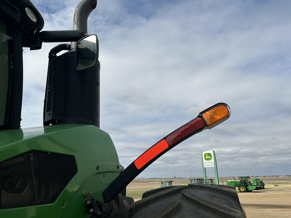 2017 John Deere 9570R Tractor 4WD