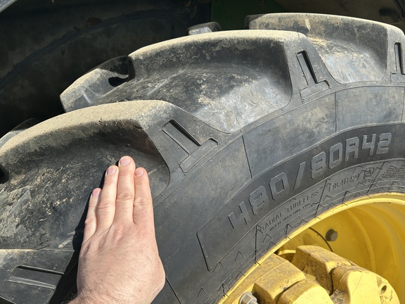 2011 John Deere 7330 Tractor