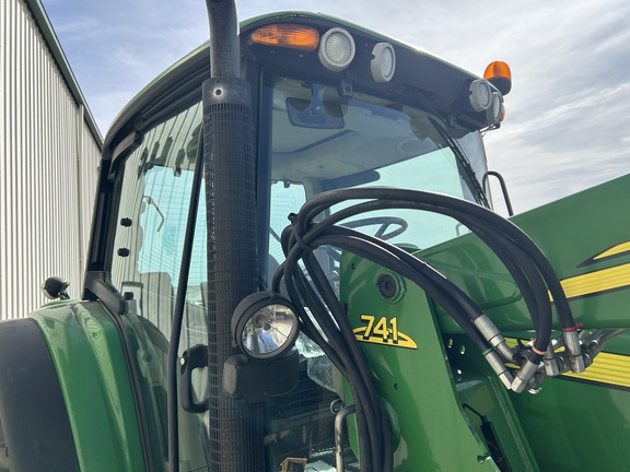 2011 John Deere 7330 Tractor