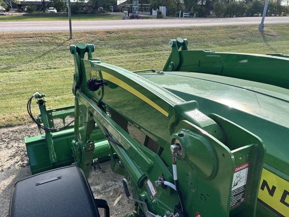 2024 John Deere 680R Loader