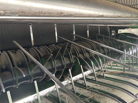 2017 John Deere 569 Baler/Round